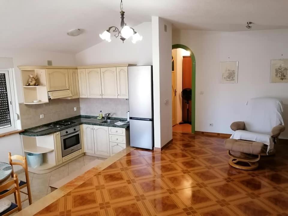 Apartmán Pacho Baška Voda Exteriér fotografie