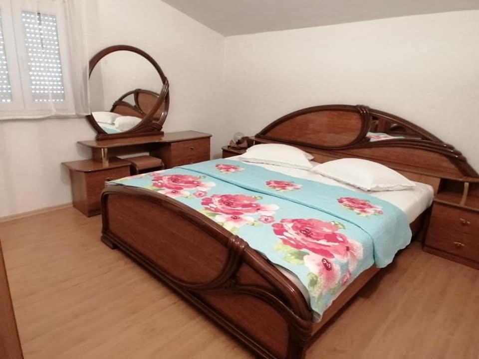 Apartmán Pacho Baška Voda Exteriér fotografie